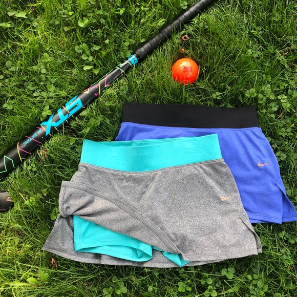 Nike sports skirts - Picture 1 of 4